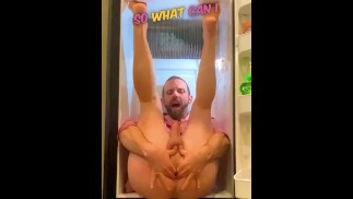 Кончи в холодильник и перекуси...