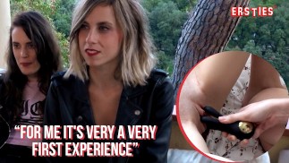 Ersties - Anneke und Cintia bringen sich gegenseitig zum kommen