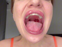 The wet mouth of your goddess