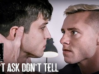 Militaire Jock Accepteert Seksualiteit En Heeft Intense Eerste Gay Ervaring Met Bunkmate - Disruptief