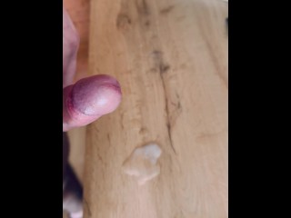 在工作中快速射精