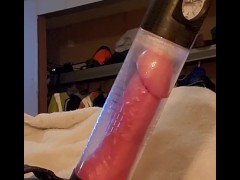 Suck me solid - Screenshot 6 of 16 - Penis Pump