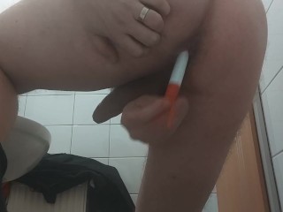 VID_237 Masturbare, Baut Pisat, Mancat Sperma, Penetrare Anala (12 Min)