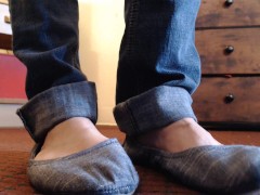 Toe Wiggles Dipping Ballet Flats Dirty Gray Flats