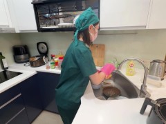 女醫生下班回家還知道要洗碗 - Screenshot 1 of 16 - Taiwanese