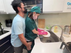 女醫生下班回家還知道要洗碗 - Screenshot 3 of 16 - Big Ass