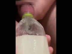 ペットボトルを精液で満たしてみた - Screenshot 13 of 16 - Huge Cumshot