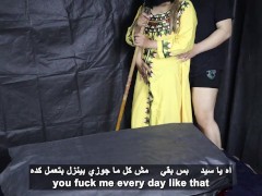 الخادة المتناكة اتفرجو عليه حبيبى سيد جاء لاقينى بنضف البيت وقولتله تعالى نيكنى ودخل زبه فى طيزى - Screenshot 4 of 16 - سكس سوري