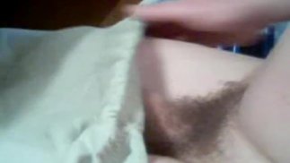 Мастурбировать (16) одним яичком