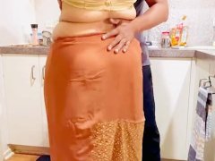 Nepaliwives  aunty ko big boobs