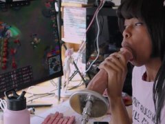 Free Use League e-girl stops playing to suck and fuck - Alycia Elvie