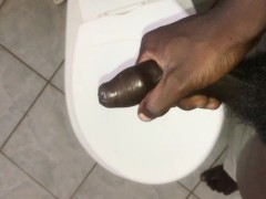 Huge cumm - Screenshot 11 of 16 - Black