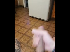 Kitchen stroke - Screenshot 11 of 16 - Cumshot