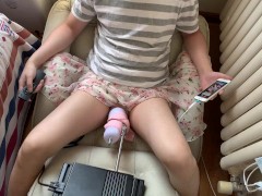 碎花裙娇弱男娘大战高速炮机三百回合！被榨到连续数十次高潮！浪叫连连！酥麻晕厥！爽到极致冲刺达到长时间射精！ - Screenshot 8 of 16 - Fucking Machines