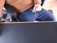 Dad jerks off watching milf on Pornhub