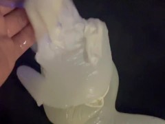 БЫСТРО КОНЧИЛ, трахая ГОРЯЧУЮ пизду💦 Сперма вытекает из члена - Screenshot 15 of 16 - Creampie
