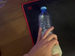 БЫСТРО КОНЧИЛ, трахая ГОРЯЧУЮ пизду💦 Сперма вытекает из члена - Screenshot 2 of 16 - Rubber Vagina