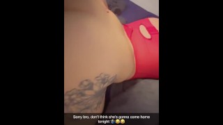 Pawg cachonda engaña a su ex en Snapchat y se folla a su novio😈 (OF @lilmama_honey)