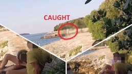 Teenager-Lehrer lutscht meinen Schwanz an einem öffentlichen Strand in Kroatien vor allen - es ist sehr riskant
