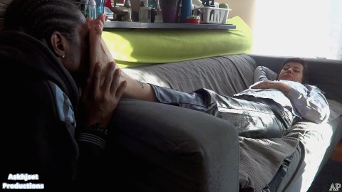 Worshipping Cat Princess Feet Sexii Feet And Face Smothering (Preview)