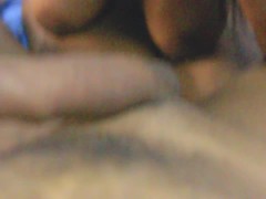 එහා ගෙදර නන්ගිගෙ හොර අල්ලපු හැටි came for fucked a neighbor - Screenshot 15 of 16 - Sri Lankan