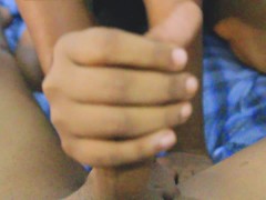 එහා ගෙදර නන්ගිගෙ හොර අල්ලපු හැටි came for fucked a neighbor - Screenshot 5 of 16 - Sri Lankan