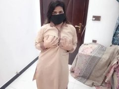 Desi School Girl Sobia Nasir Nude Dance On WhatsApp Video Call With Her Customer