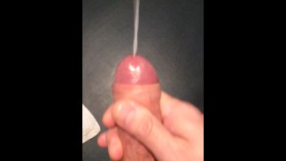 Рано утром кончил перед тем, как пойти на работу