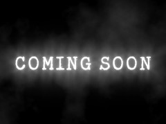 🌟 Une danseuse sexy d'un club privé brille dans l'attente d'un plan à trois