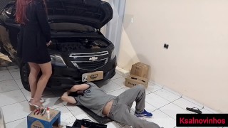 Car owner got horny for her mechanic!