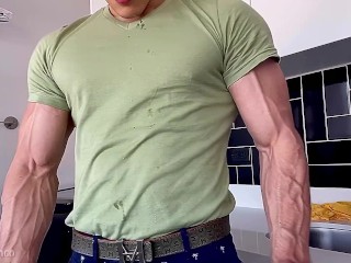 Stud is Filmed in his Morning Routine and Masturbates for you Muscle Worshiper