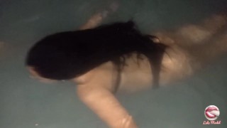Clip volgende video: Trio in het water