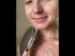 Hot shower - Screenshot 15 of 16 - Blonde