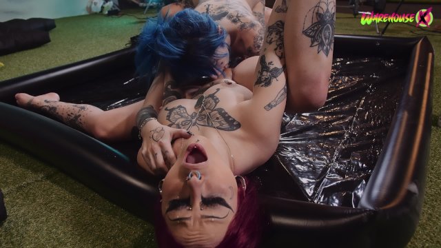 Lesbian orgy at Warehouse X - intense pleasure, real orgasms and endless fun!