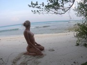 Preview 1 of Naked girl on the ocean
