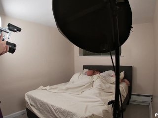 Wife wants to get pregnant in the middle of the night BTS screenshot number 0