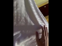 فضيحة شرموطة اسيوطية مع صديق زوجها😱 سابو فكسها بالكامل وقدف لبنو فطيزها لما خلص💦🔥🇪🇬 - Screenshot 1 of 16 - نيك طيز مصري