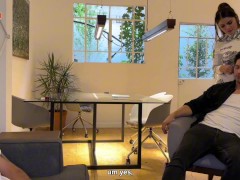 Me follo al mejor amigo de mi esposo en la cocina