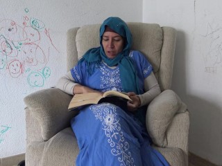 Arabic Homemade Wife Lets Husband Cum In Her Mouth