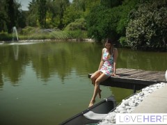 Barefoot Adventure 1/16