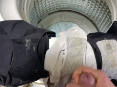日本人の妻の汚い下着が夫の精液でいっぱい - Screenshot 3 of 16 - Japanese Cumshot