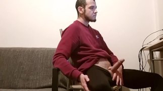 Становится, не прикоснувшись к этому