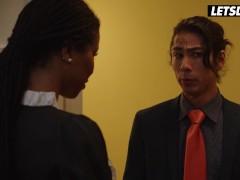 Snoop Around - Screenshot 4 of 16 - Big Boobs