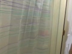 new shower - Screenshot 10 of 16 - Hot Mom