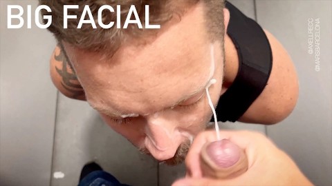 Public Toilet Big Dick Big Cum Facial