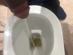 Small Dick Pee - Screenshot 15 of 16 - Pee Desperation