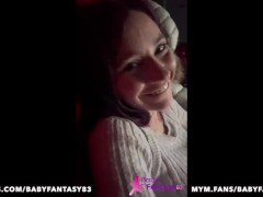 babyfantasy83 s'amuse au ciné avec un fan