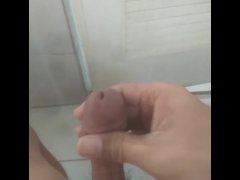 Small penis want some pussy