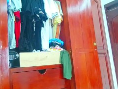 أم مصرية بتغير هدومها أكبر مأخرة في مصر إسمع بتقلو إيه 10/16