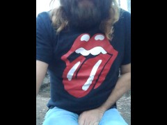 Public piss desperation - Screenshot 1 of 16 - Desperate